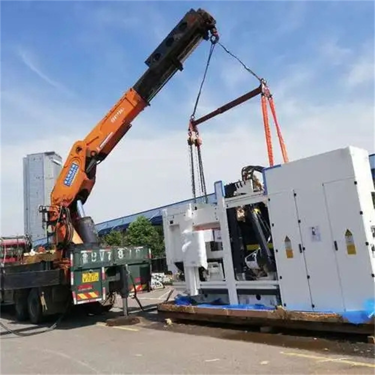 卧龙附近小吊车联系方式|8-16吨|本地及时服务